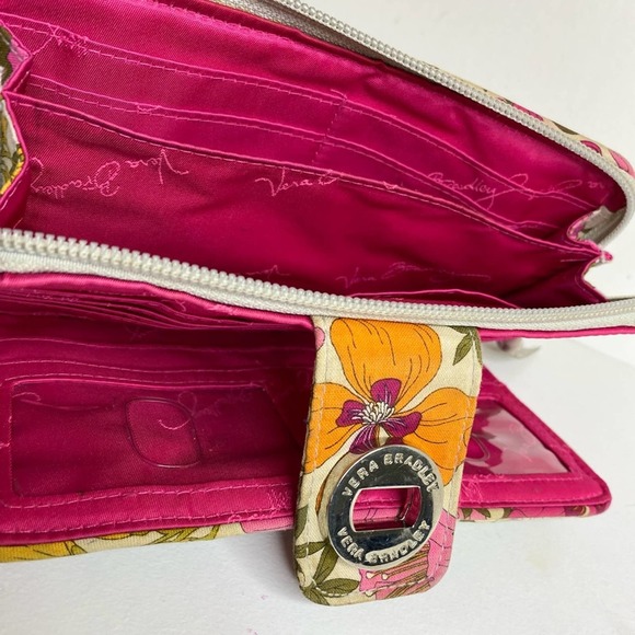 EUC—VERA BRADLEY WALLET PURSE - Picture 6 of 7